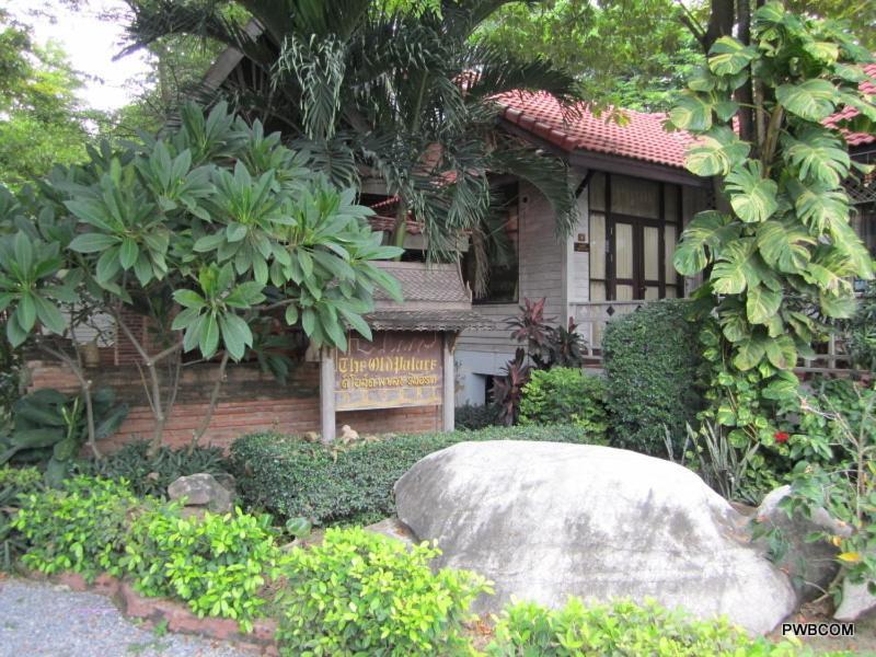 פרה נאקון סי איוטאיה The Old Palace Resort Klong Sa Bua מראה חיצוני תמונה